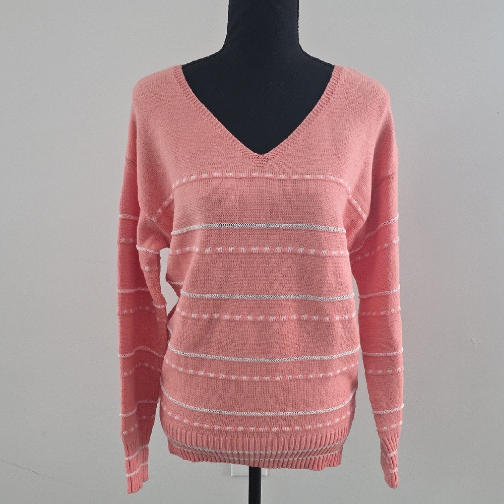Mazik Coral and White V-Neck Sweater